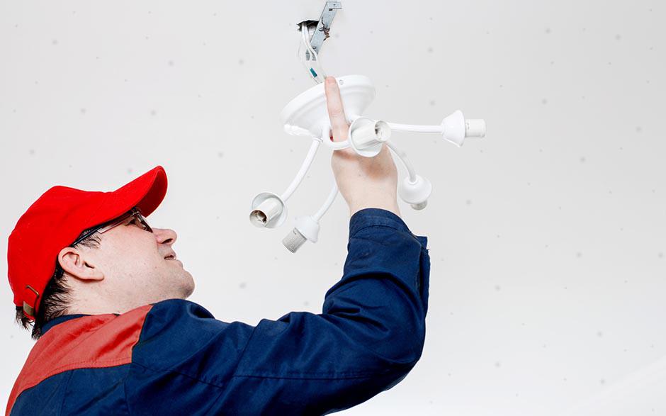 électricien de maintenance Paris 10